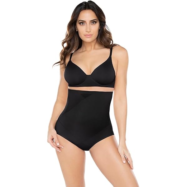 (取寄) ミラクルスーツ シェイプウェア レディース エクストラ ファーム シェイプ ウィズ アン エッジ ハイ-ウエスト ブリーフ 2705 Miraclesuit Shapewear women Miraclesuit Shapewear Extra Firm Shape with an Edge Hi-Waist Brief 2705 Black Miraclesuit Women's Shapewear Hi-Waist Brief Underwear, Black, S